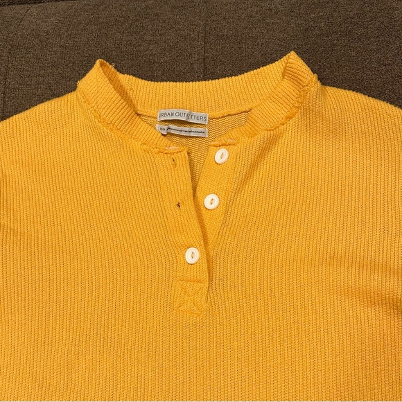 Urban Outfitters Sweater - Picture 2 of 3